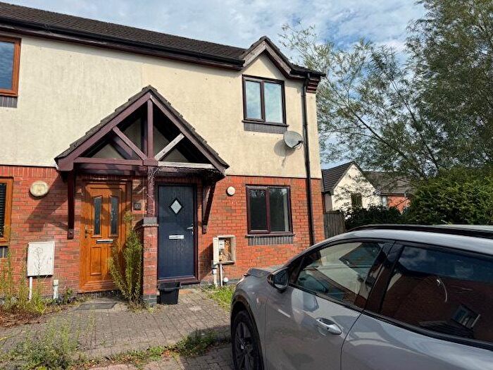 2 Bedroom Property To Rent In Burgess Meadows, Johnstown, Carmarthen, SA31