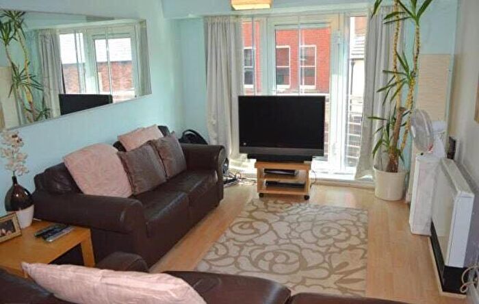 2 Bedroom Apartment To Rent In Royal Plaza, Westfield Terrace, Sheffield, S1