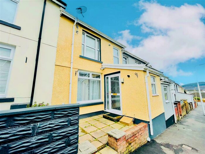 2 Bedroom House To Rent In St. Tydfils Avenue, Merthyr Tydfil, CF47