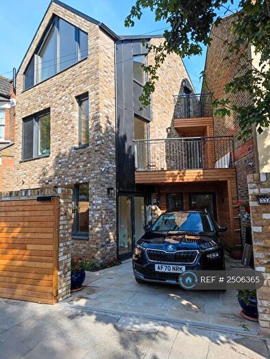 5 Bedroom End Of Terrace House To Rent In Stanmore Road, London, N15