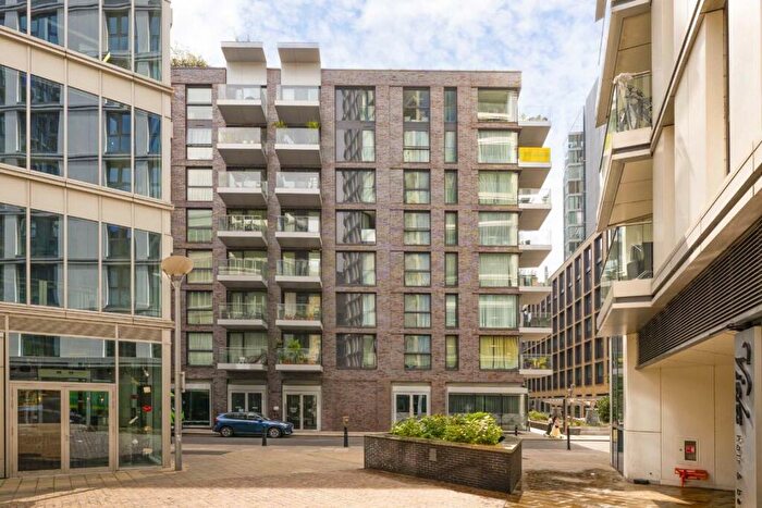 2 Bedroom Flat To Rent In Alie Street, Aldgate East, E1
