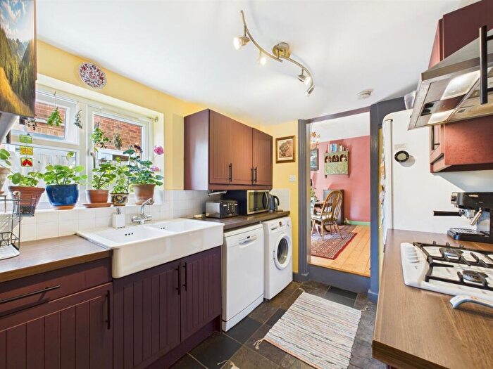 2 Bedroom Terraced House For Sale In Albion Street, Aylesbury, Buckinghamshire, HP20