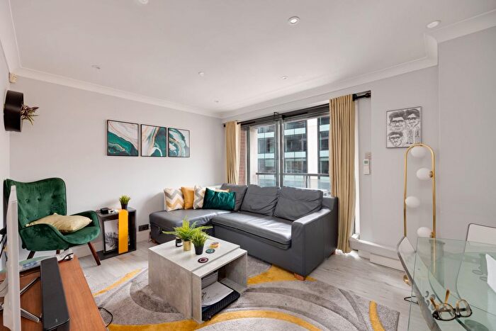 2 Bedroom Flat To Rent In Central Tower, London, SW1V