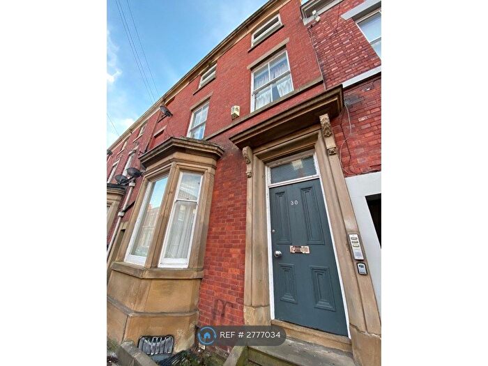 1 Bedroom Flat To Rent In Bairstow Street, Preston, PR1