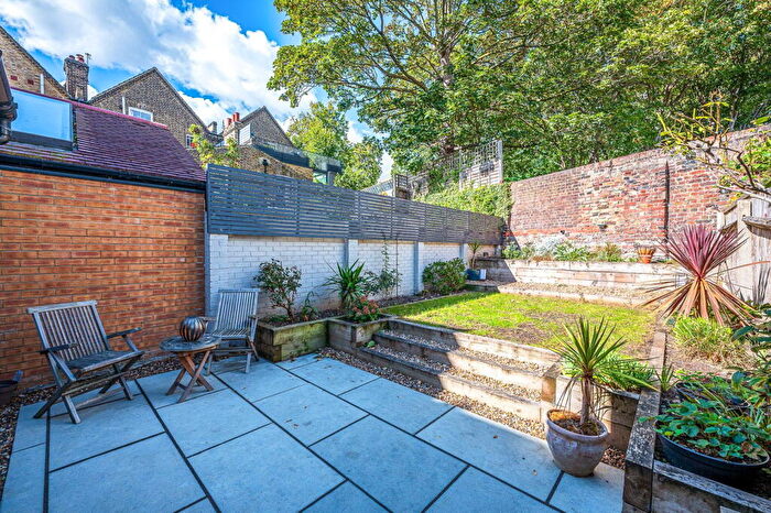 4 Bedroom Terraced House For Sale In Sunninghill Road, London, SE13