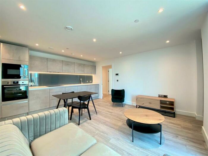1 Bedroom Apartment To Rent In The Blade, New Jackson, Manchester, M15