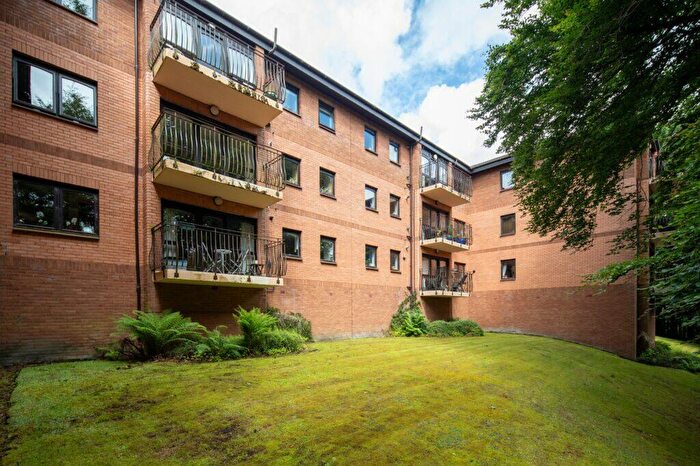 2 Bedroom Apartment For Sale In The Pines, Millholm Road, Cathcart, G44