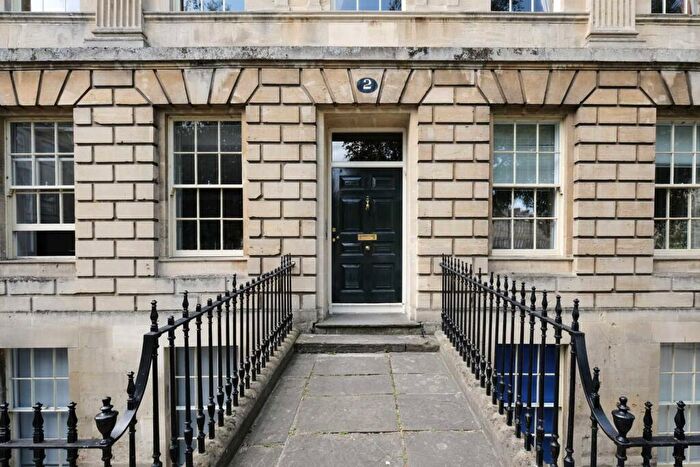 2 Bedroom Apartment To Rent In Laura Place, Bath, BA2