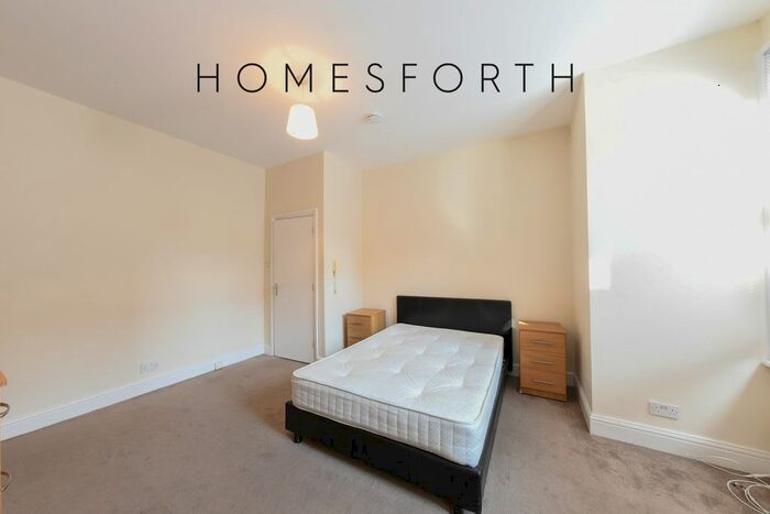 2 Bedroom Flat To Rent In Cornwall Gardens, Willesden Green, NW10