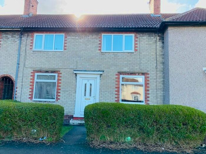 4 Bedroom Terraced House To Rent In Weardale Crescent, Billingham, TS23