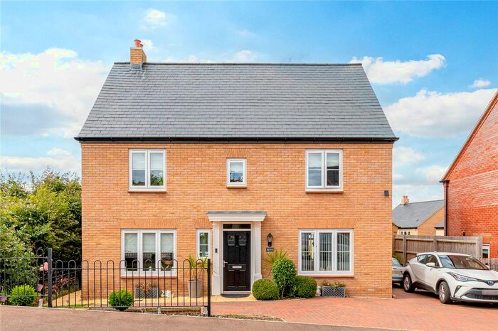 5 Bedroom Detached House For Sale In Toll Gate Street, Tingewick, Buckingham, MK18