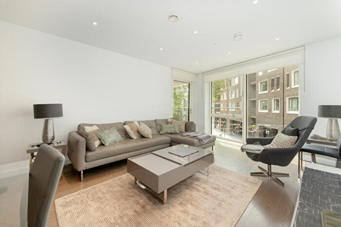 3 Bedroom Apartment To Rent In Stock House, Wansey Street, London, SE17