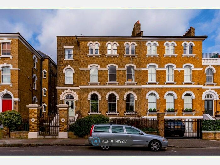 2 Bedroom Flat To Rent In Highbury Hill, London, N5