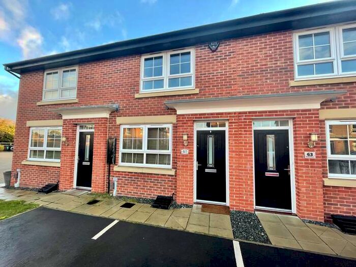 2 Bedroom Town House To Rent In Elvaston Drive, Littleover, DE23