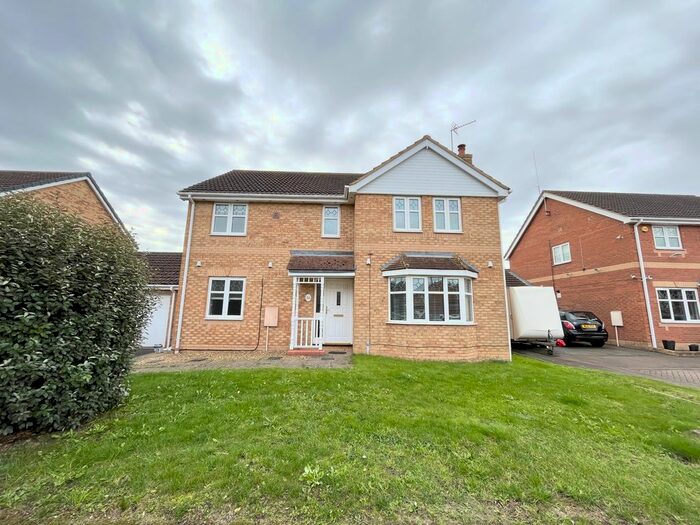 4 Bedroom Detached House To Rent In Morgan Close, Yaxley, Peterborough, PE7