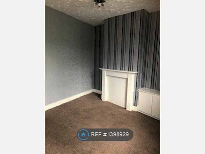 2 Bedroom Terraced House To Rent In South Road, Weston Point, Runcorn, WA7