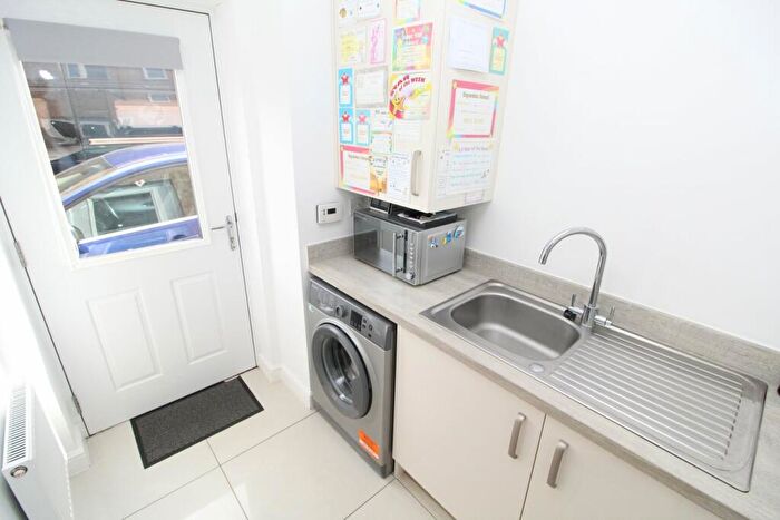 4 Bedroom Detached House For Sale In Southfield Close, Countesthorpe, Leicester, LE8