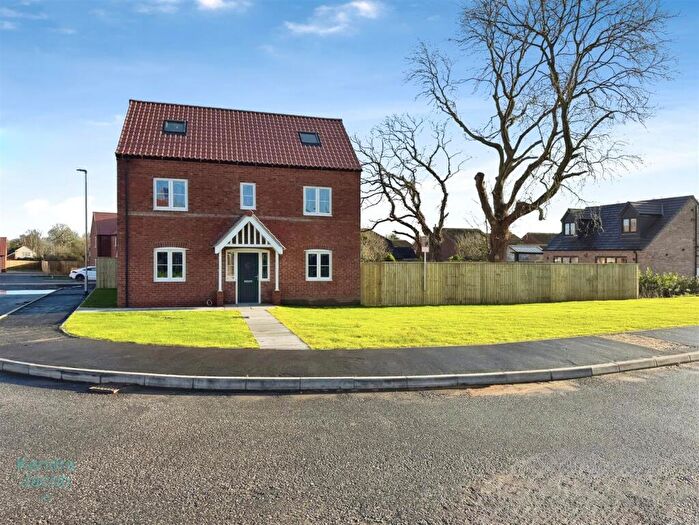 5 Bedroom House For Sale In Church Street, Beckingham, Doncaster, DN10
