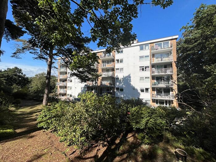 2 Bedroom Apartment For Sale In Bournemouth Road, Ashley Cross, BH14