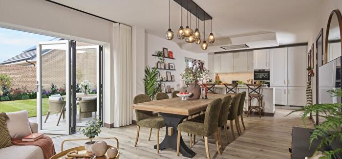 4 Bedroom Detached House For Sale In Thornwood Park, Thornwood, Epping, CM16