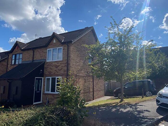2 Bedroom Semi Detached House To Rent In Heron Drive, Nottingham, NG7