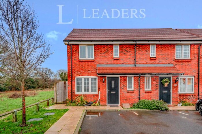 2 Bedroom End Of Terrace House To Rent In Robinson Crescent, Forge Wood, RH10