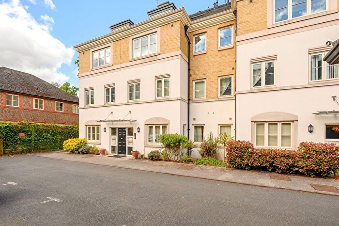 2 Bedroom Flat For Sale In Dringhouses, York, YO24