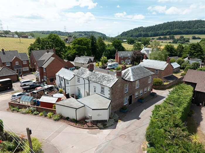 6 Bedroom Detached House For Sale In Travelling Hen, Pontshill, Ross-On-Wye, Herefordshire, HR9