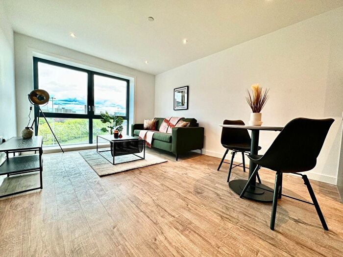 1 Bedroom Flat To Rent In Phoenix, Saxton Lane, Leeds, LS9