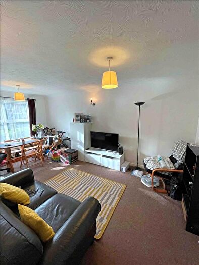 1 Bedroom Flat To Rent In Monmouth Close, London, W4