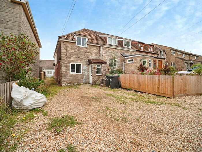 4 Bedroom House For Sale In Littlemoor Road, Weymouth, DT3