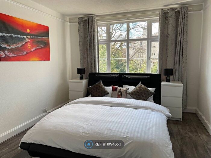 2 Bedroom Flat To Rent In Grosvenor Court, Sutton, SM2