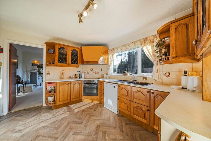 4 Bedroom Detached House For Sale In Okebourne Park, Liden, Swindon, SN3