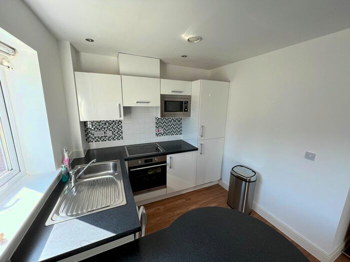 2 Bedroom Flat To Rent In Radford Road, Radford, Coventry, CV6