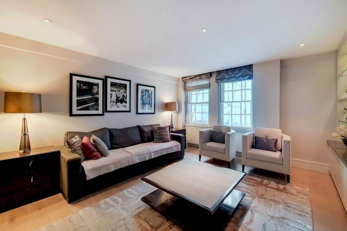 2 Bedroom Flat To Rent In Fulham Road, South Kensington, London, SW3