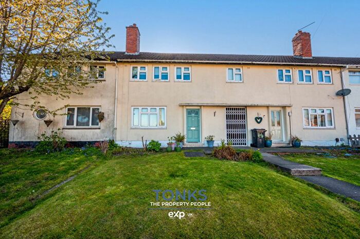 2 Bedroom Terraced House For Sale In Hernehurst, Quinton, Birmingham, B32