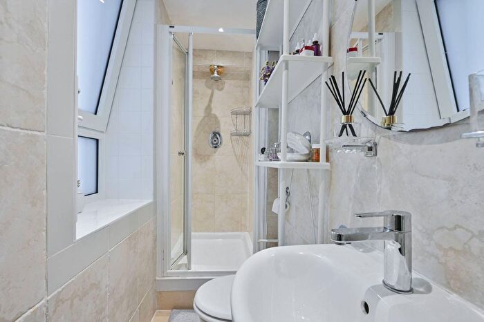 1 Bedroom Flat For Sale In Fellows Road, Swiss Cottage, London, NW3