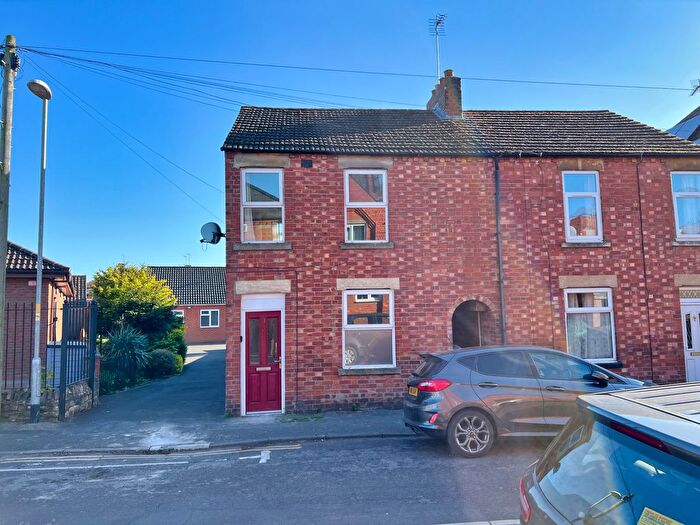 3 Bedroom Semi-detached House To Rent In Electric Station Road, Sleaford, NG34