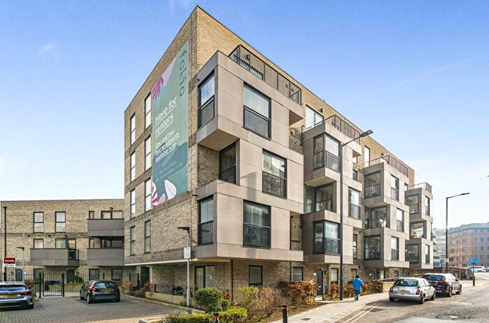 1 Bedroom Apartment To Rent In - Pinner Road, Harrow, HA1