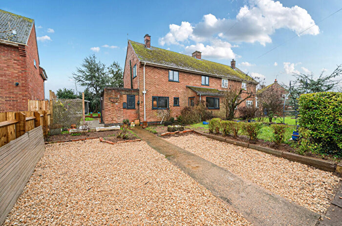 3 Bedroom Semi Detached House For Sale In Helmdon Road, Wappenham, Towcester, Northamptonshire, NN12