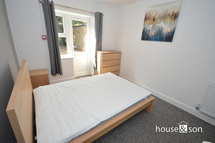 8 Bedroom Detached House To Rent In Ensbury Park Road, Ensbury Park, BH9