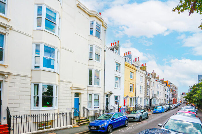 Studio To Rent In Dorset Gardens, Brighton, BN2