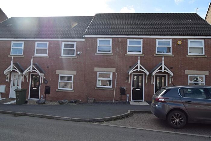 3 Bedroom Semi Detached House To Rent In Lavender Way, Newark, NG24