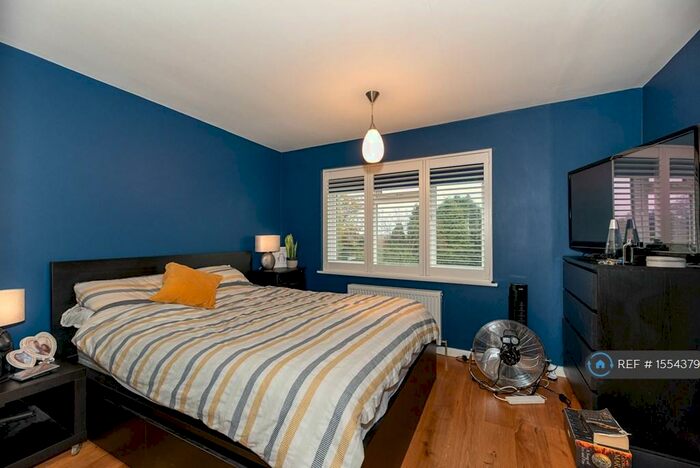 4 Bedroom Detached House To Rent In Albury Avenue, Cheam, Sutton, SM2