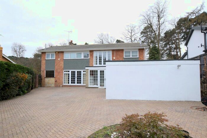 4 Bedroom Detached House To Rent In Calvin Close, Camberley, Surrey GU15