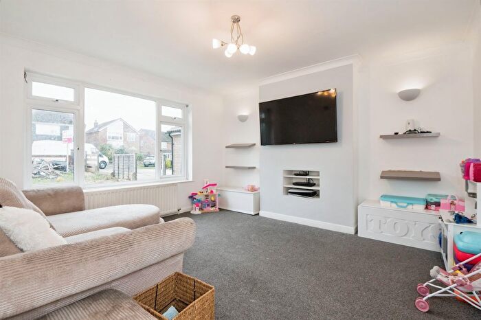 3 Bedroom Detached House For Sale In Mapleton Road, Hedge End, Southampton, SO30