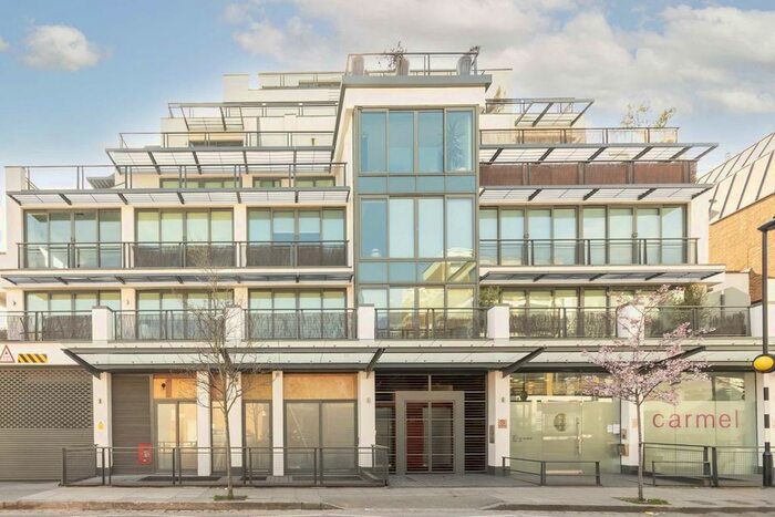 4 Bedroom Flat To Rent In Holmes Road, London, NW5