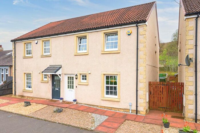 3 Bedroom Semi-Detached House For Sale In High Street, Airth, Falkirk, FK2