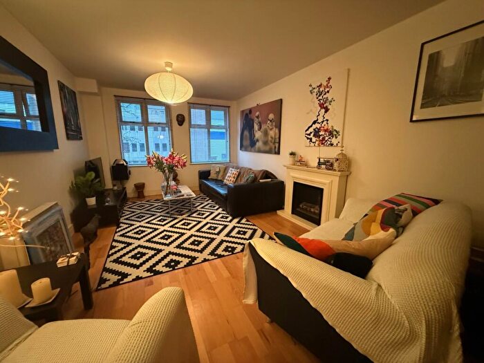 1 Bedroom Apartment To Rent In The Gallery, Blackfriars Street, Salford, M3