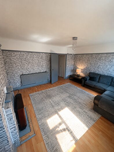 3 Bedroom Flat To Rent In High Street, Rickmansworth, WD3